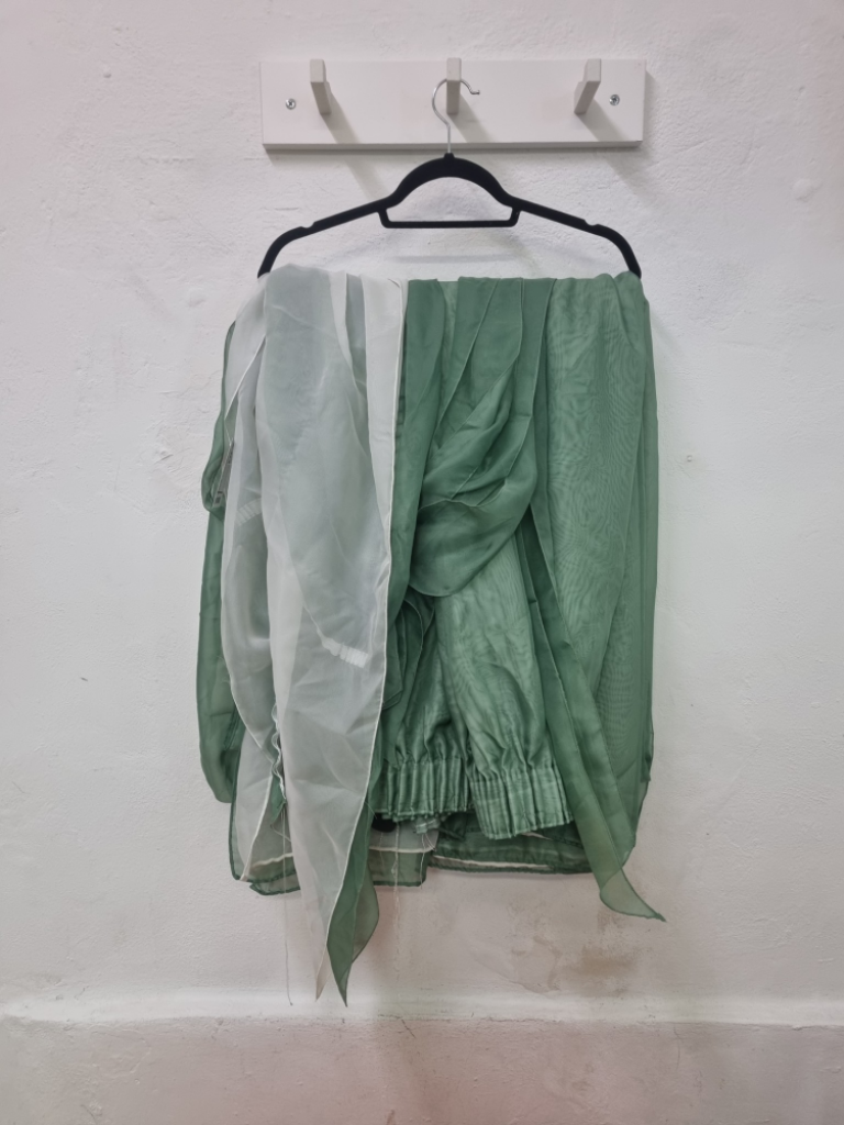 Mercatopoli Coppia Teli Verdi E Panna Con Mantovana E Ambrasse