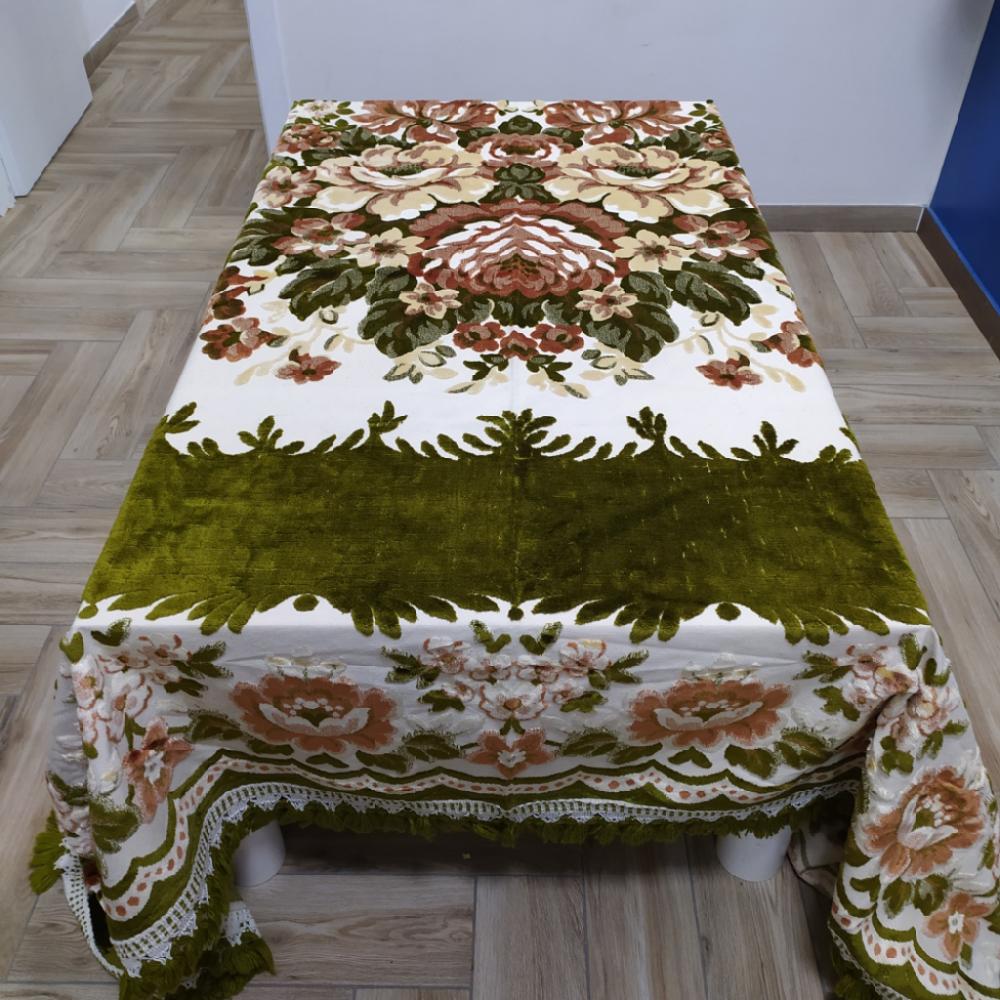 Mercatopoli Copriletto Matrimoniale Vintage Ciniglia Floreale Ocra/Verde