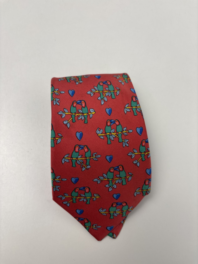 Mercatopoli Cravatta Hermès Seta Fantasia Coppie Pappagalli Cuori Con Alcune Macchioline