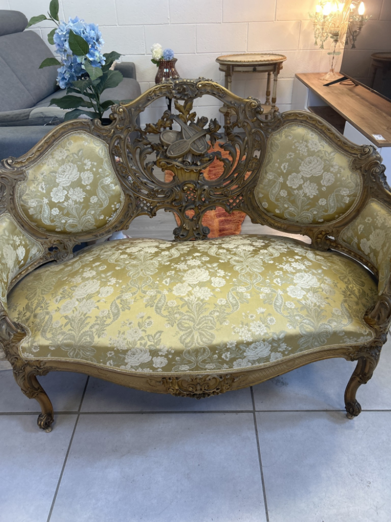 Mercatopoli Divanetto Tessuto Dorato Struttura Legno