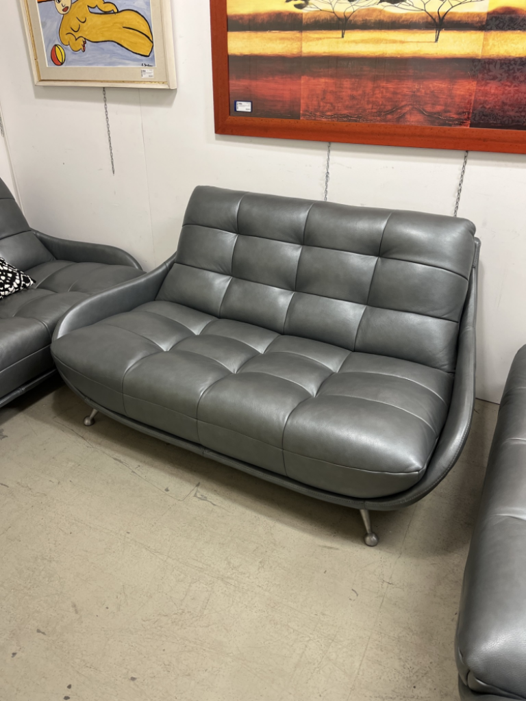 Mercatopoli Divano Chàteau D'Ax In Pelle Grigio Antracite 170x110 Cm
