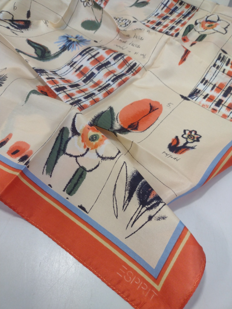 Mercatopoli Foulard 80x80 Motivo Floreale Beige/arancione Esprit