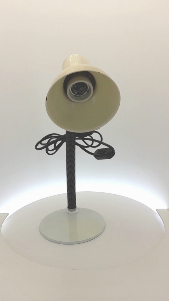 Mercatopoli Lampada Da Scrivania Vintage Metallo Bianco Alcuni Segni