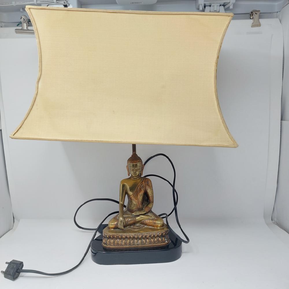 Mercatopoli Lampada Da Tavolo Base Budda Giovane In Ottone