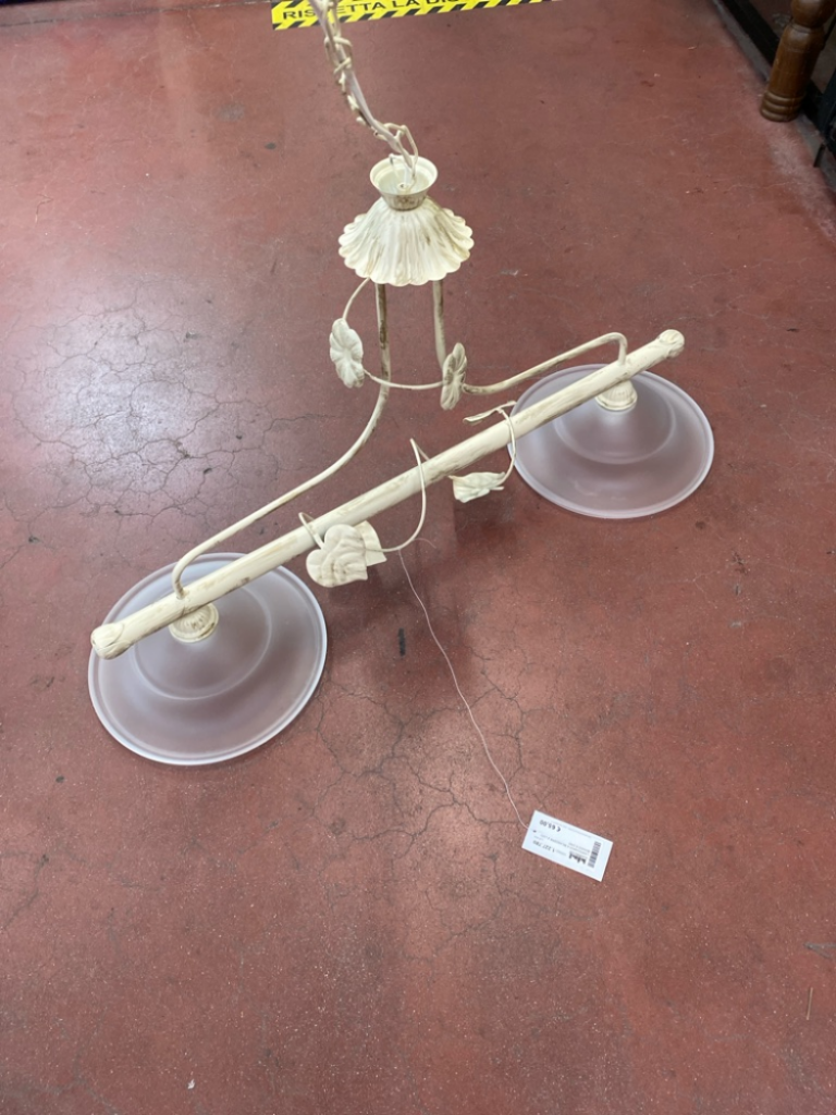 Mercatopoli Lampadario A Bilancere 2 Luci Bianco E Oro