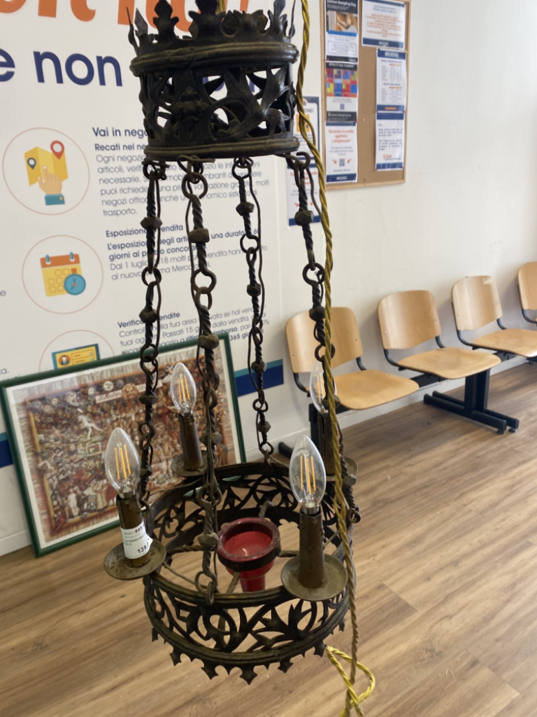 Mercatopoli Lampadario In Ferro Battuto Inizio XX Secolo