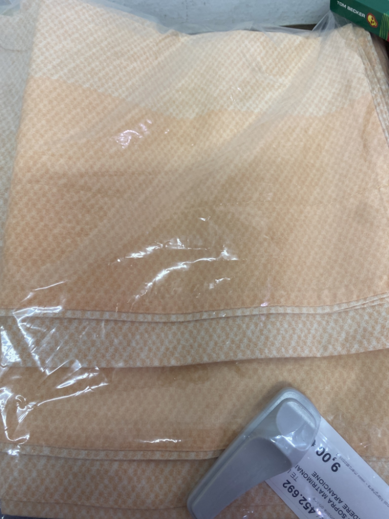 Mercatopoli Lenzuolo Da Sopra Matrimonaile Con Due Federe Arancione