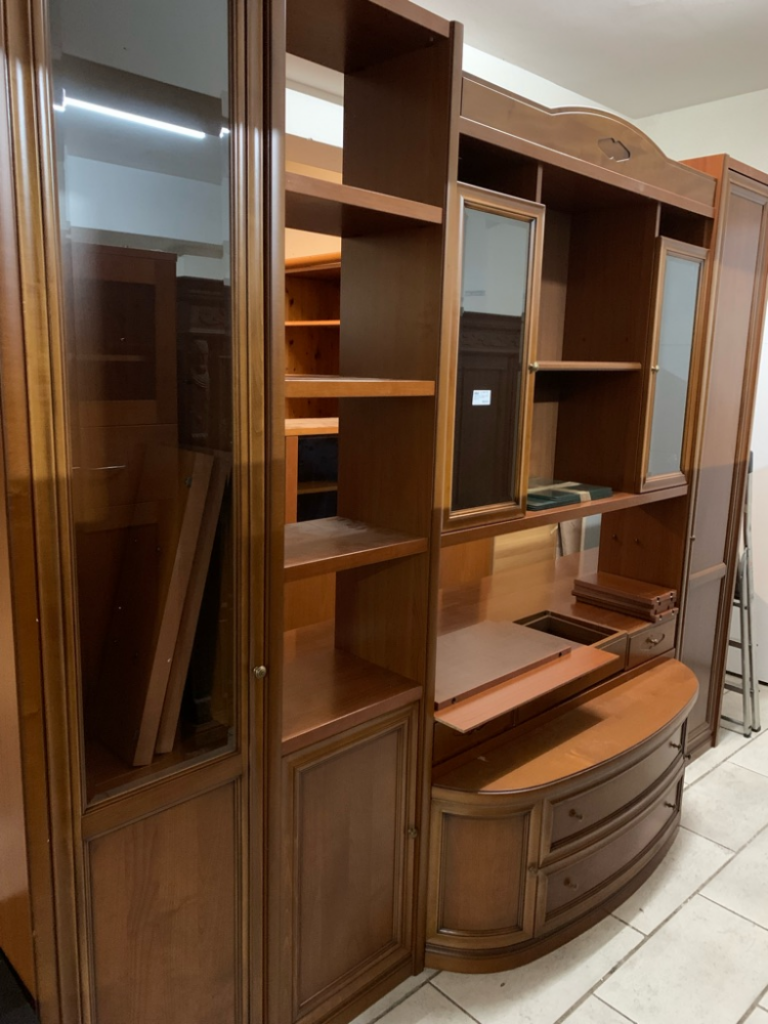 Mercatopoli Libreria Parte Atrezzata Noce Con Luci ( Da Sistemare Monatura)