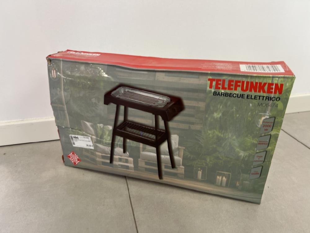 Mercatopoli BARBECUE ELETTRICO CON GAMBE M06474