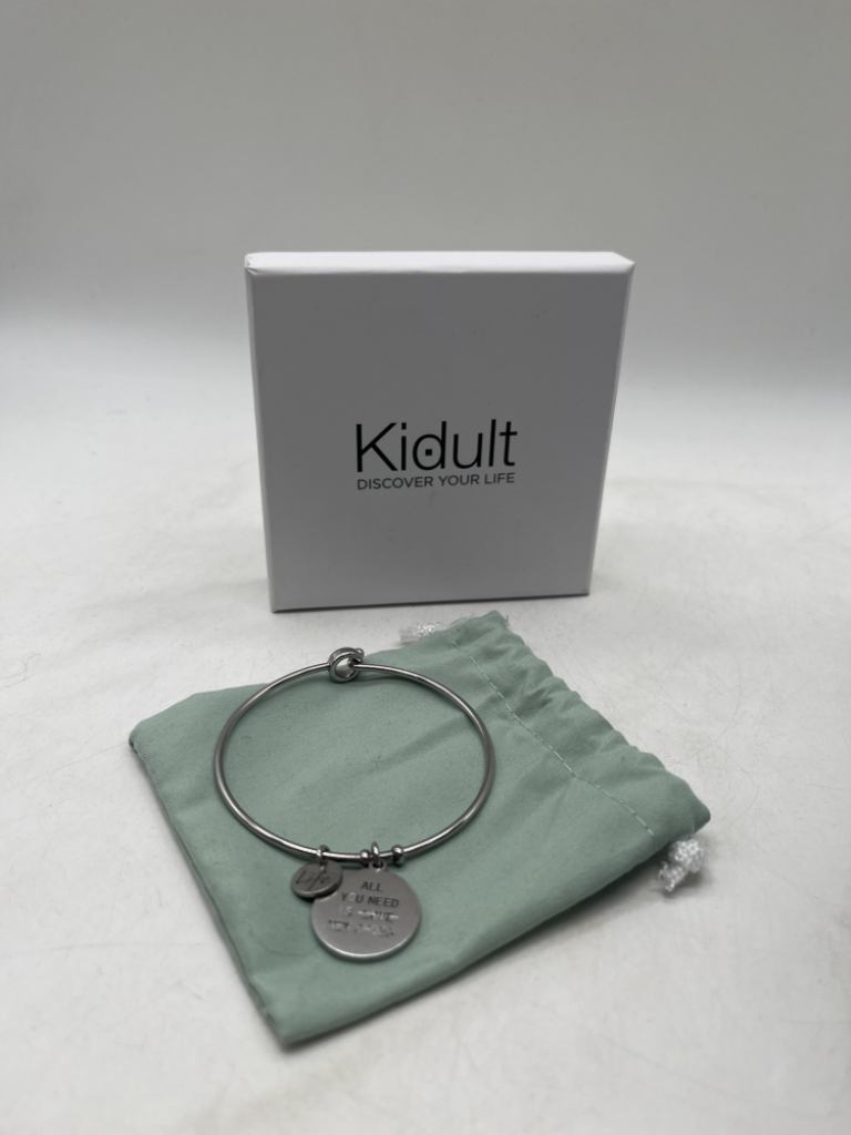 Mercatopoli BRACCIALE KIDULT SCARPE