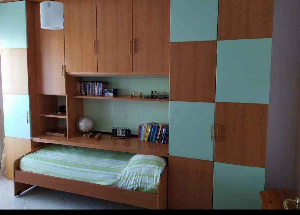 Mercatopoli CAMERETTA A PONTE CON UN LETTO//