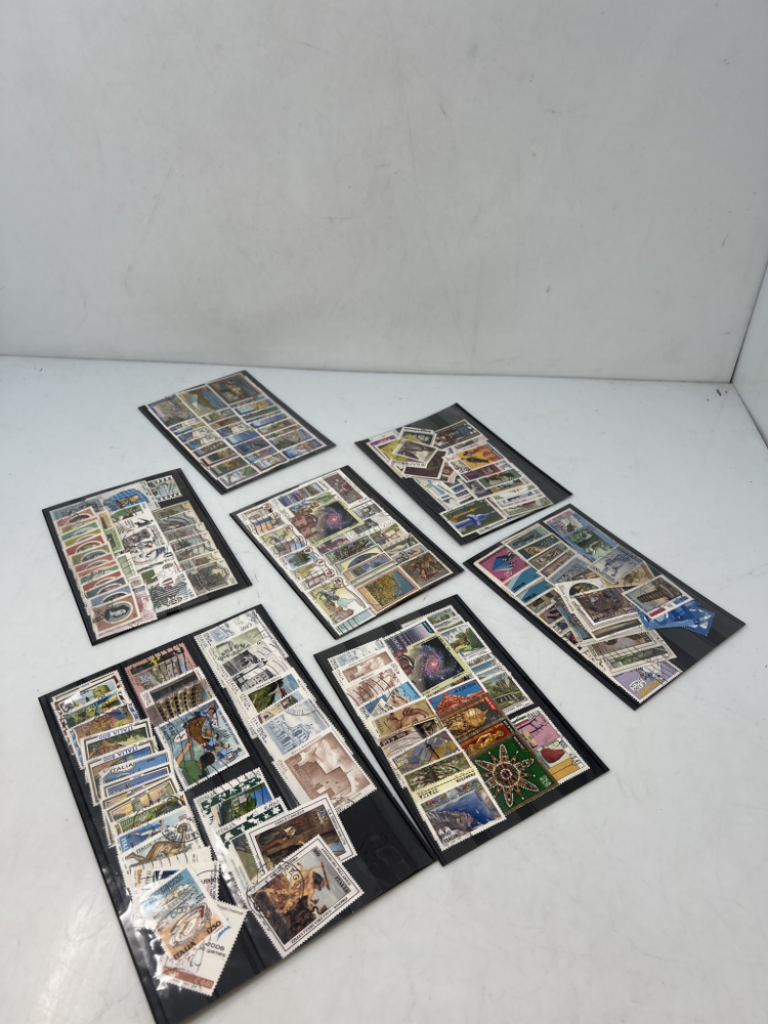 Mercatopoli Cartoncino Francobolli Misti