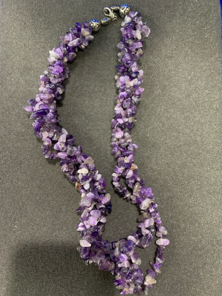 Mercatopoli COLLNA PIETRE VIOLETE W