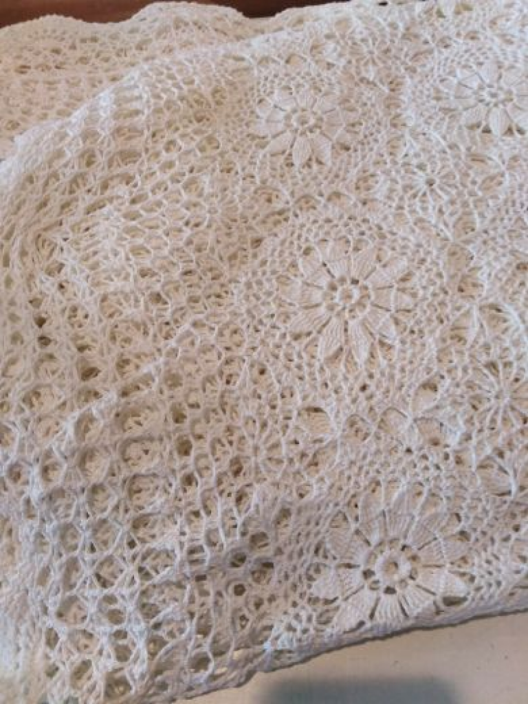 Mercatopoli Copriletto Matrimoniale Uncinetto