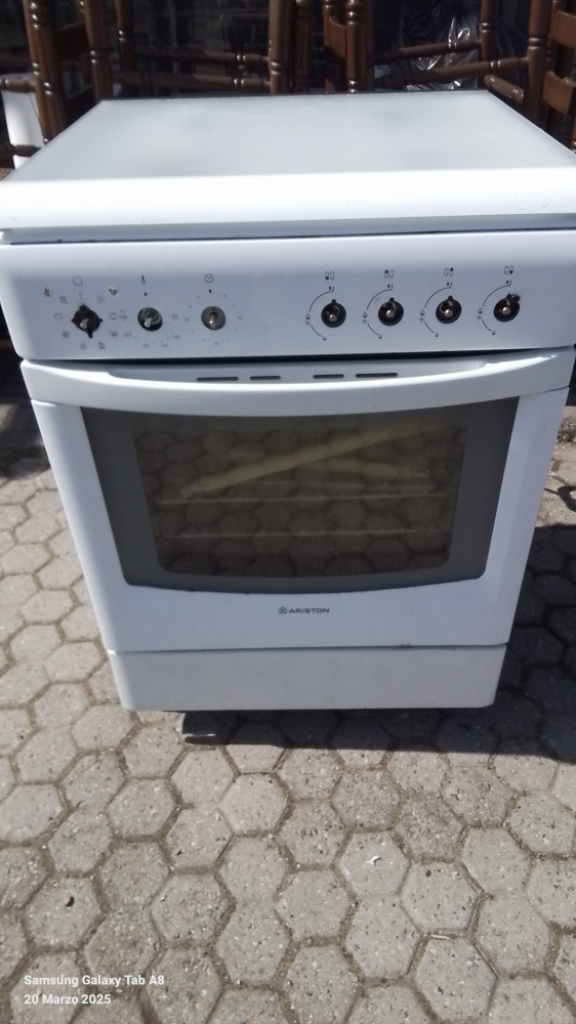 Mercatopoli Cucina A Gas Bianco Ariston