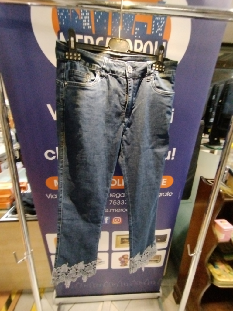 Mercatopoli Jeans Chiara Dalba Tg 46 Con Strass