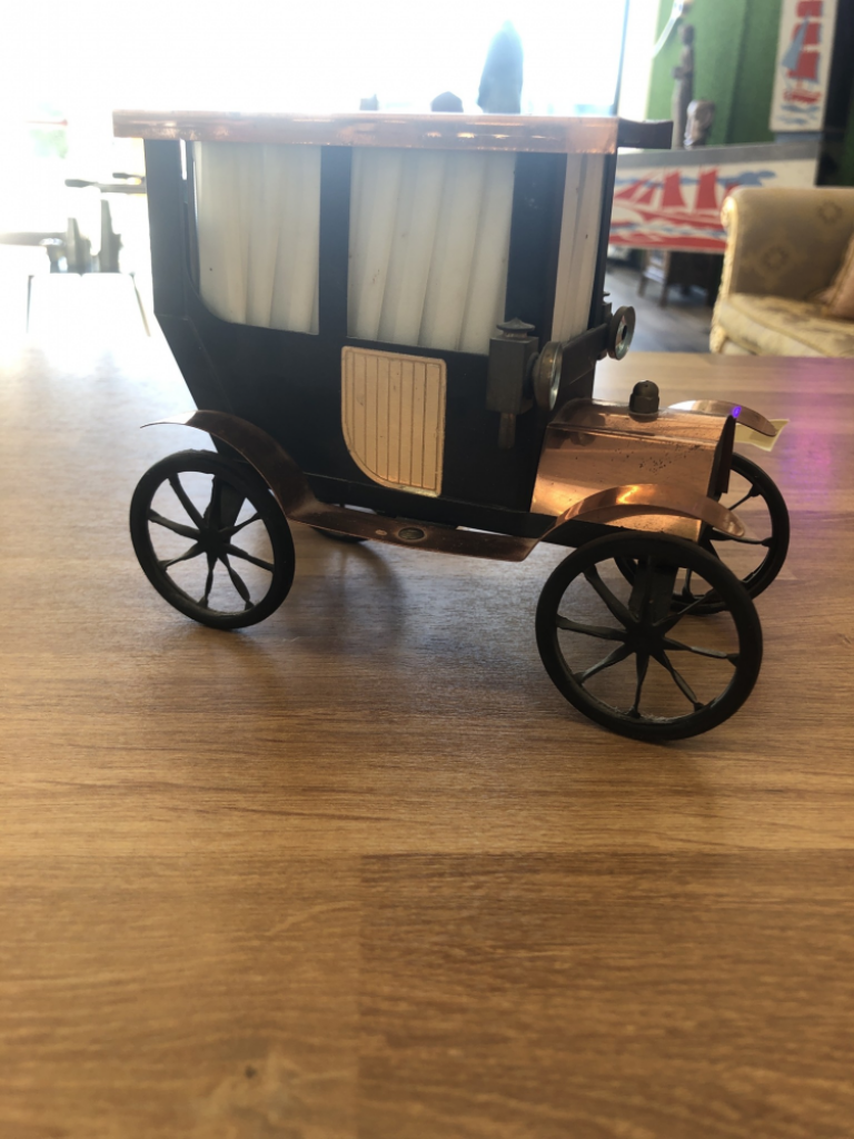 Mercatopoli Lampada A Forma Di Auto Vintage