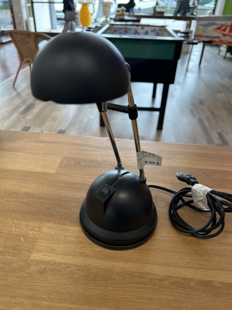Mercatopoli Lampada Nera Estendibile