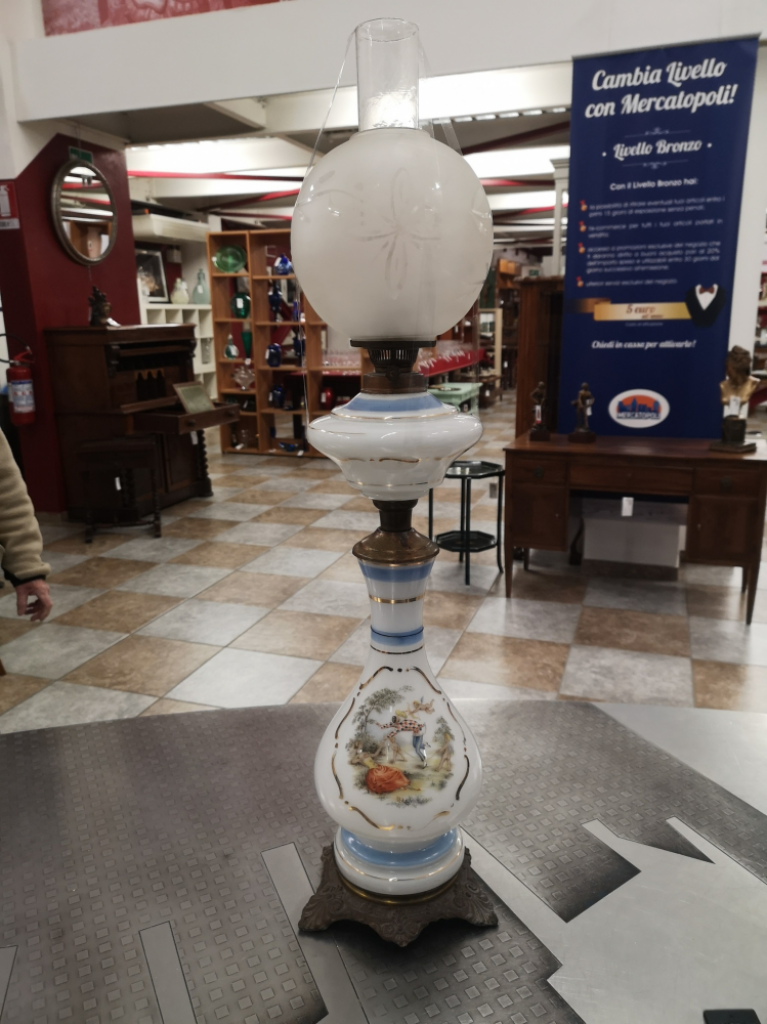 Mercatopoli Lume D'epoca Opalina Decoro Arlecchino
