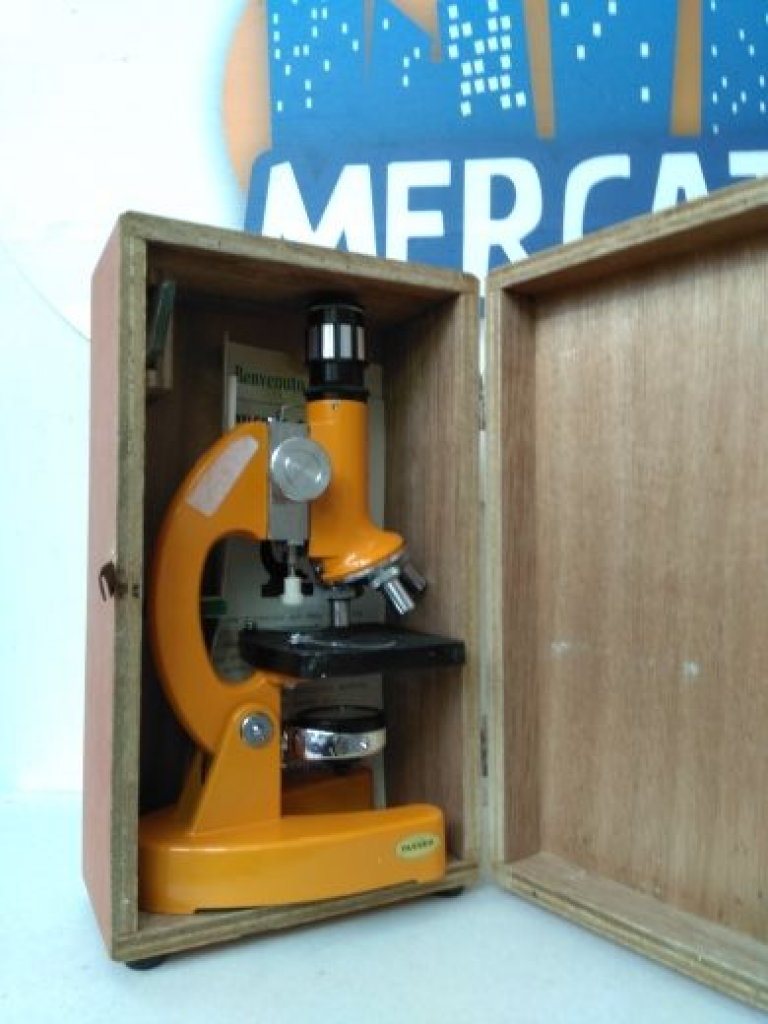 Mercatopoli Microscopio Giallo Con Scatola Legno