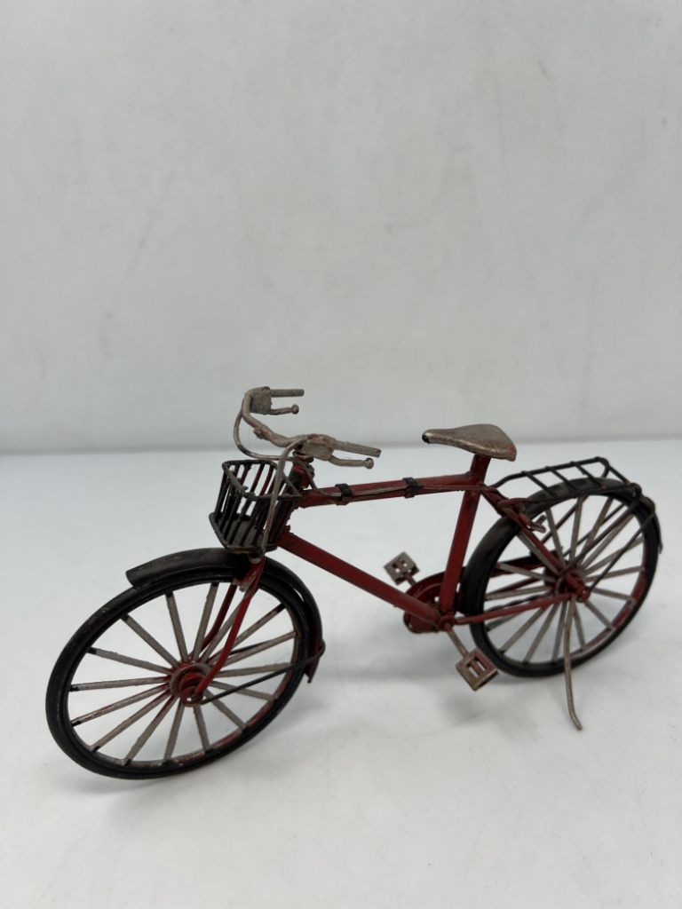 Mercatopoli Modellino Bici Con Cestino