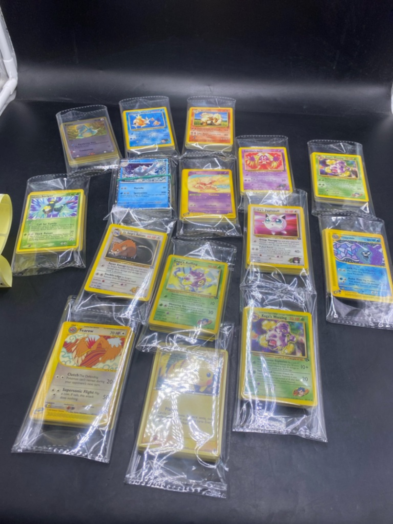 Mercatopoli PACCO CARTE POKEMON 30 PEZZI