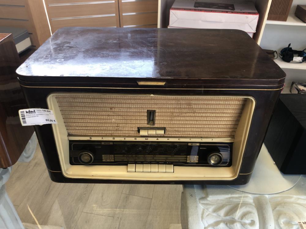 Mercatopoli Radio Con Giradischi ( Non Funzionante )