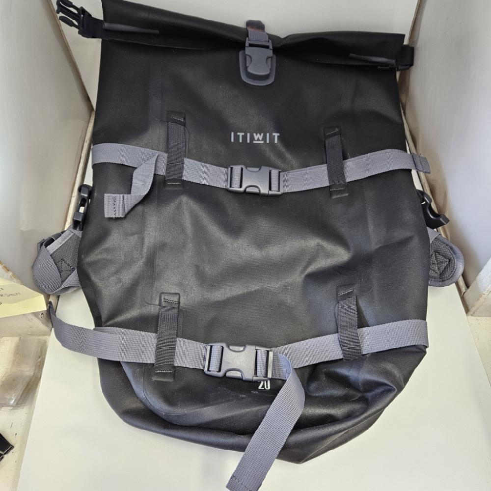 Mercatopoli Sacca Stagna Zaino Itiwit