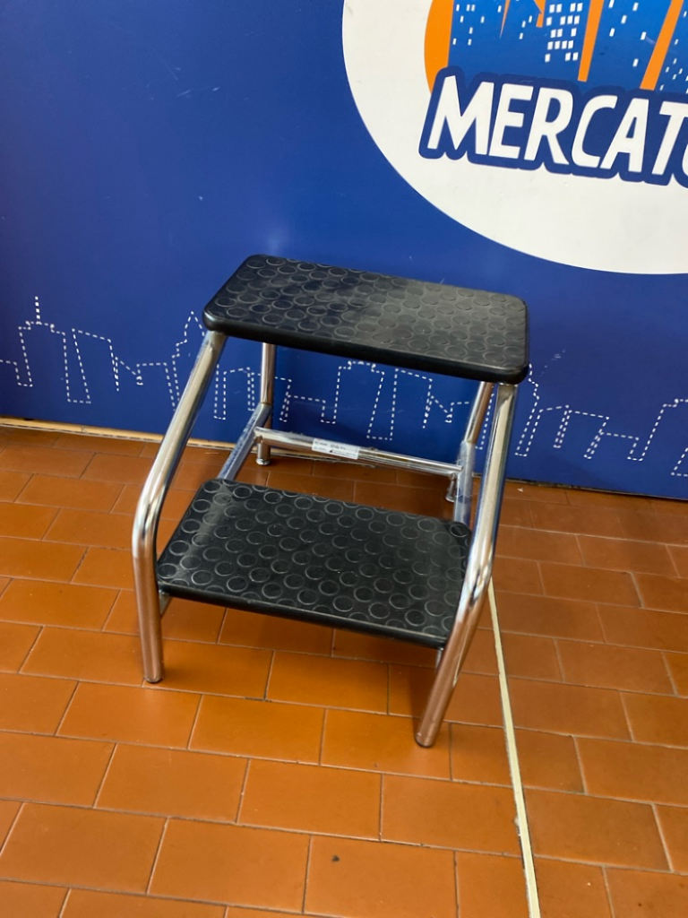 Mercatopoli SCALA MORETTI NERA 3 GRADINI