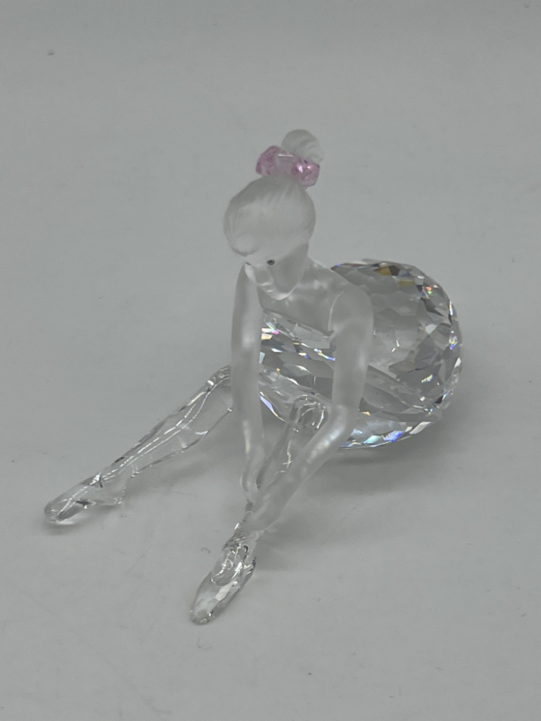 Mercatopoli Swarovski Ballerina Seduta Fiocco Rosa