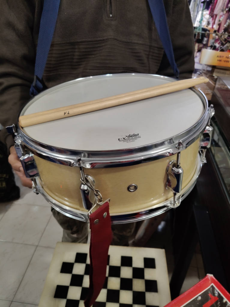 Mercatopoli TAMBURO * con bacchette DRUMHEAD