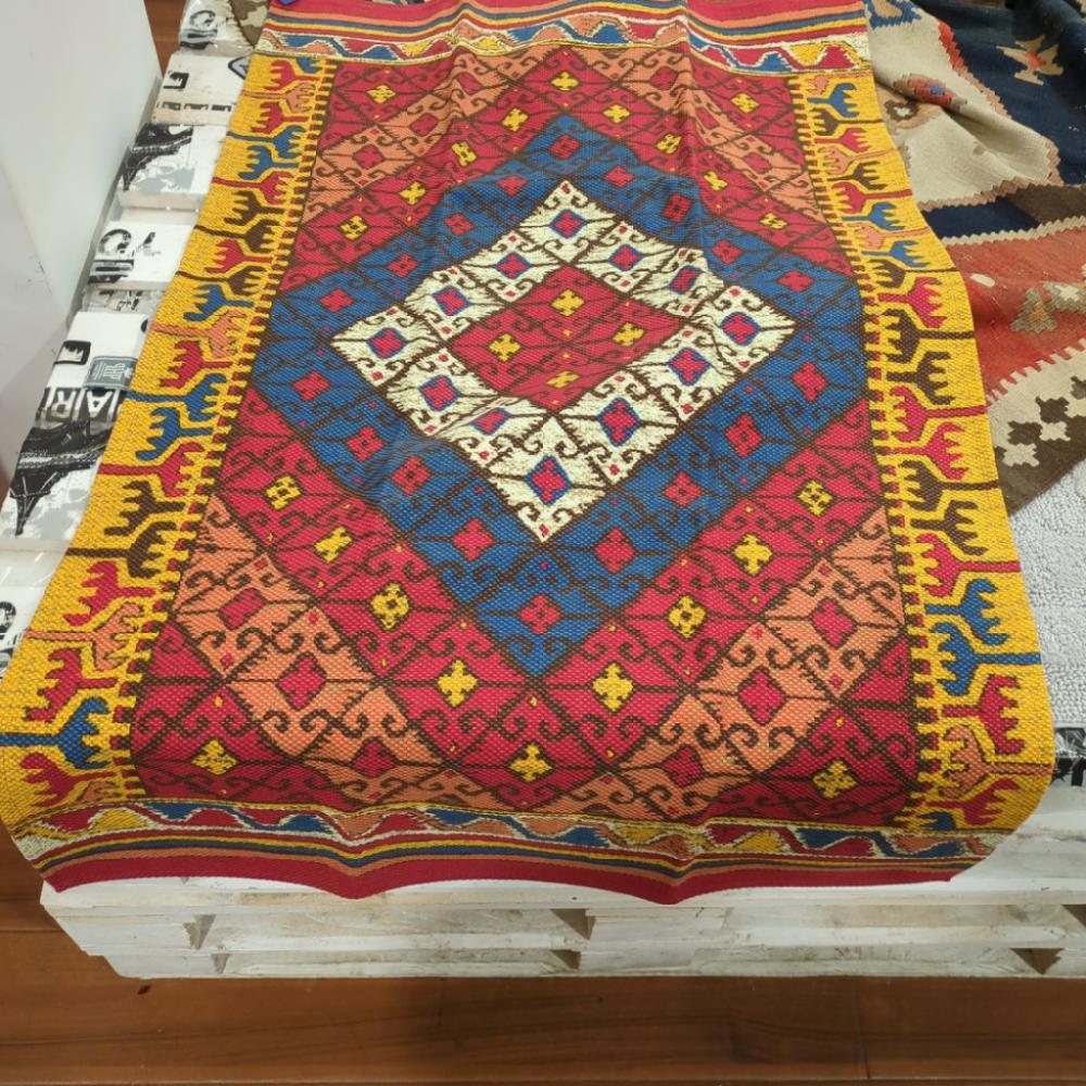 Mercatopoli Tappeto Zucchi 90 X 140