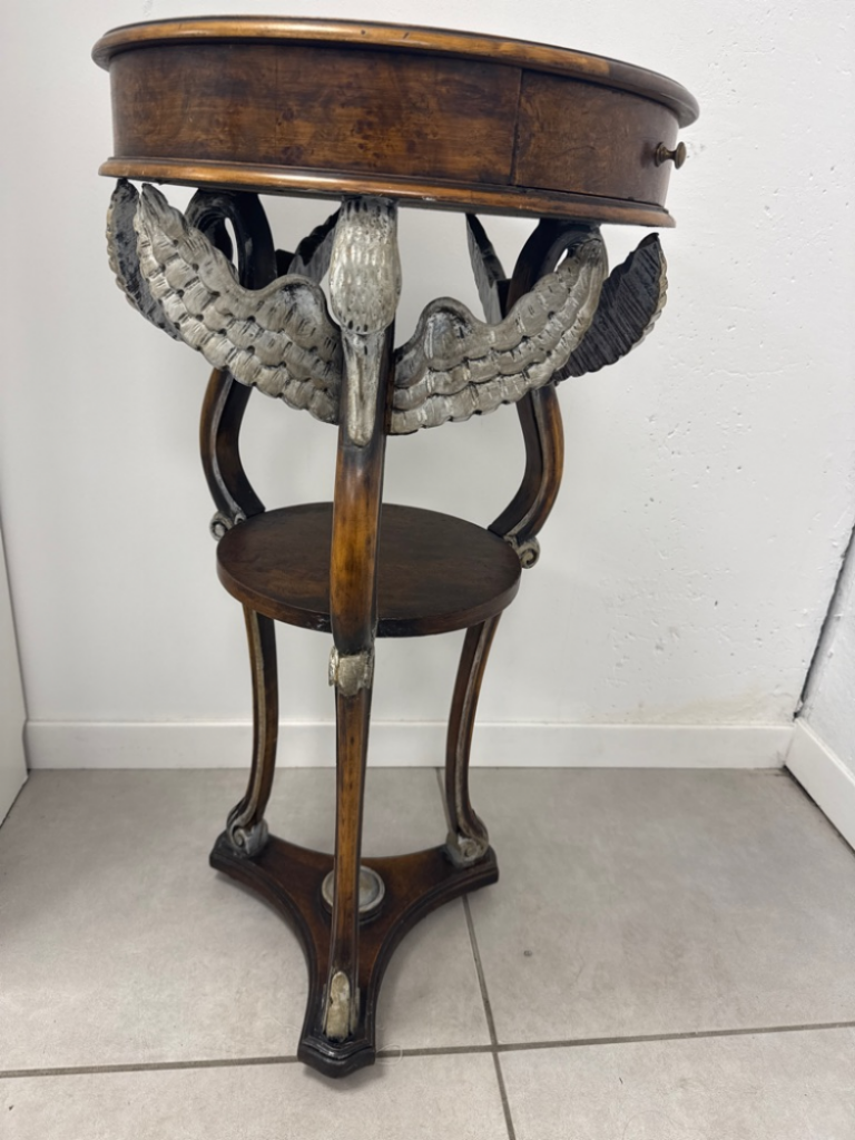 Mercatopoli Tavolo 45 Diam H 90 Con Cigno