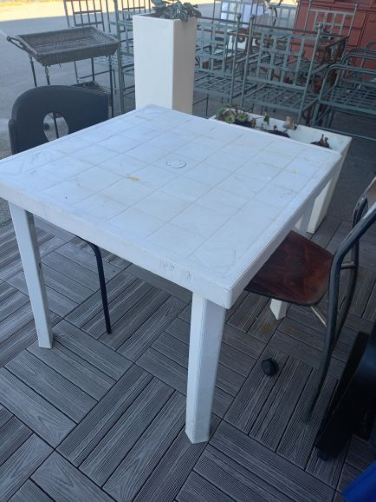 Mercatopoli Tavolo Plastica