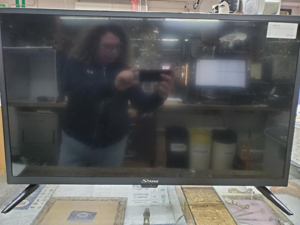 Mercatopoli Televisore Strong 32 " Smart