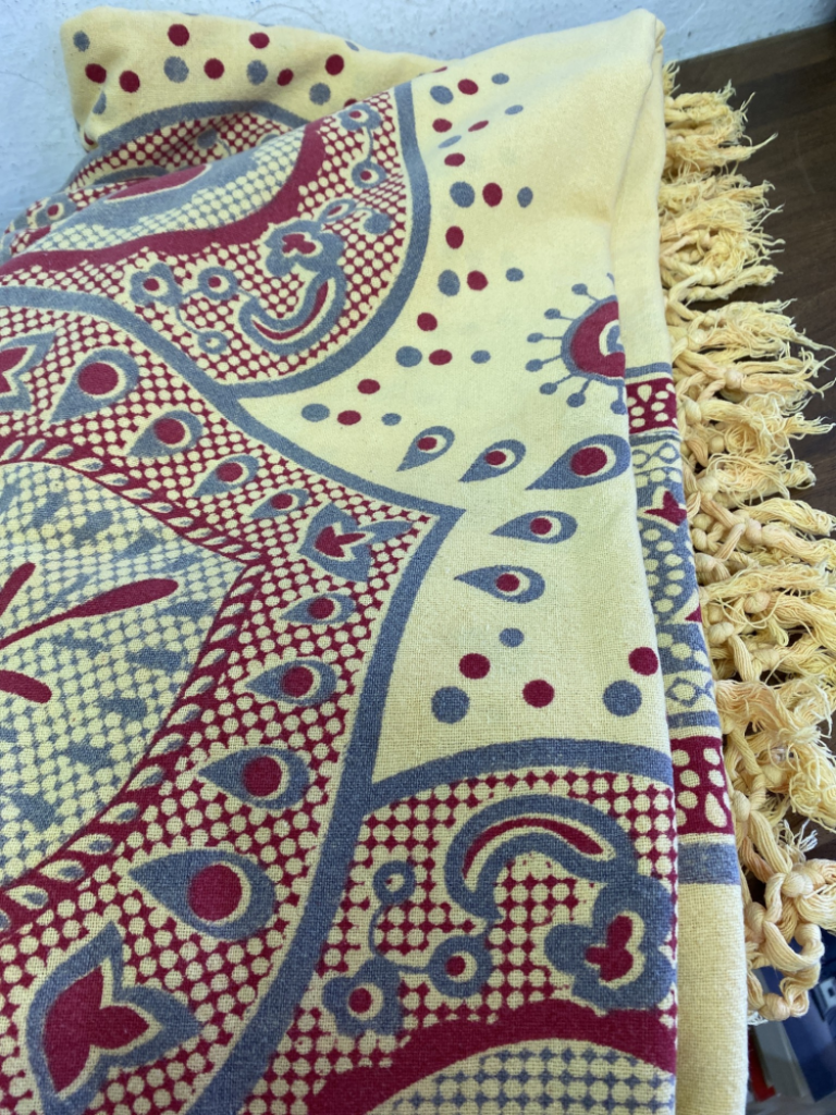 Mercatopoli Telo Arredamento Giallo Fantasia