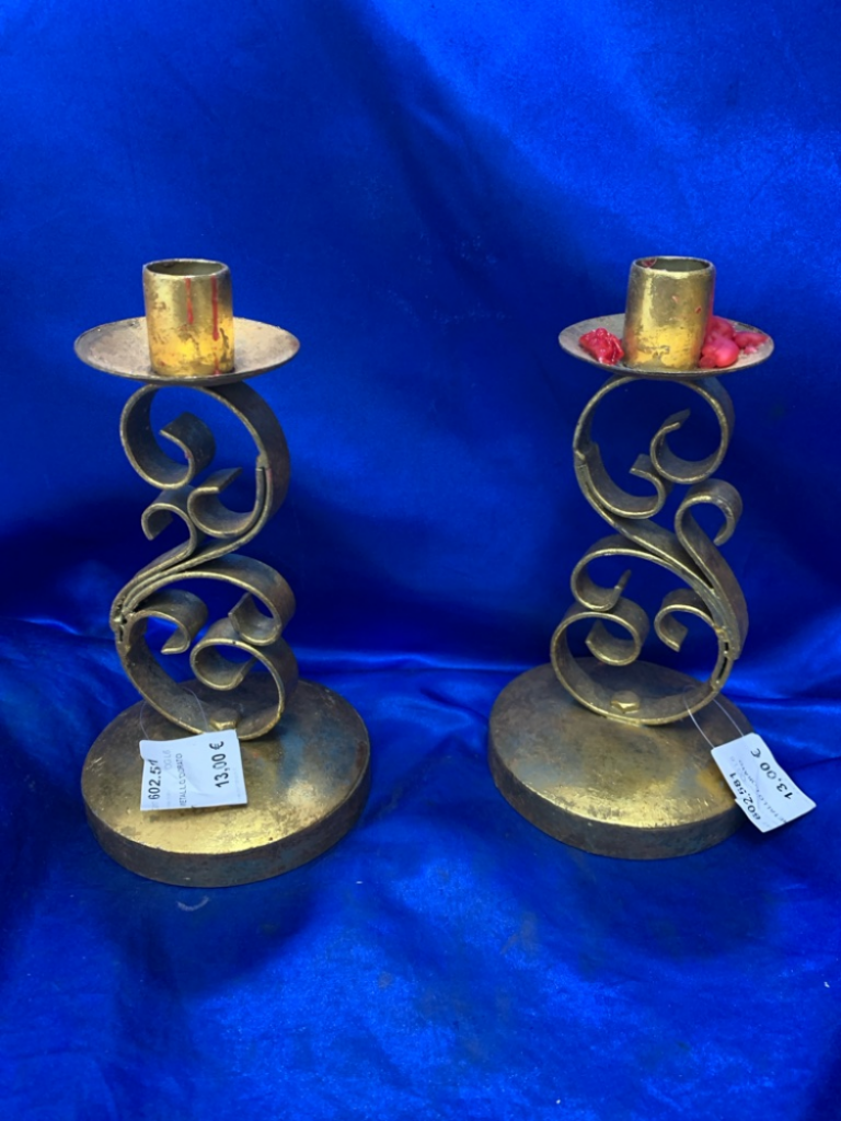 Mercatopoli PORTA CANDELA METALLO DORATO LAVORATO H.22 W