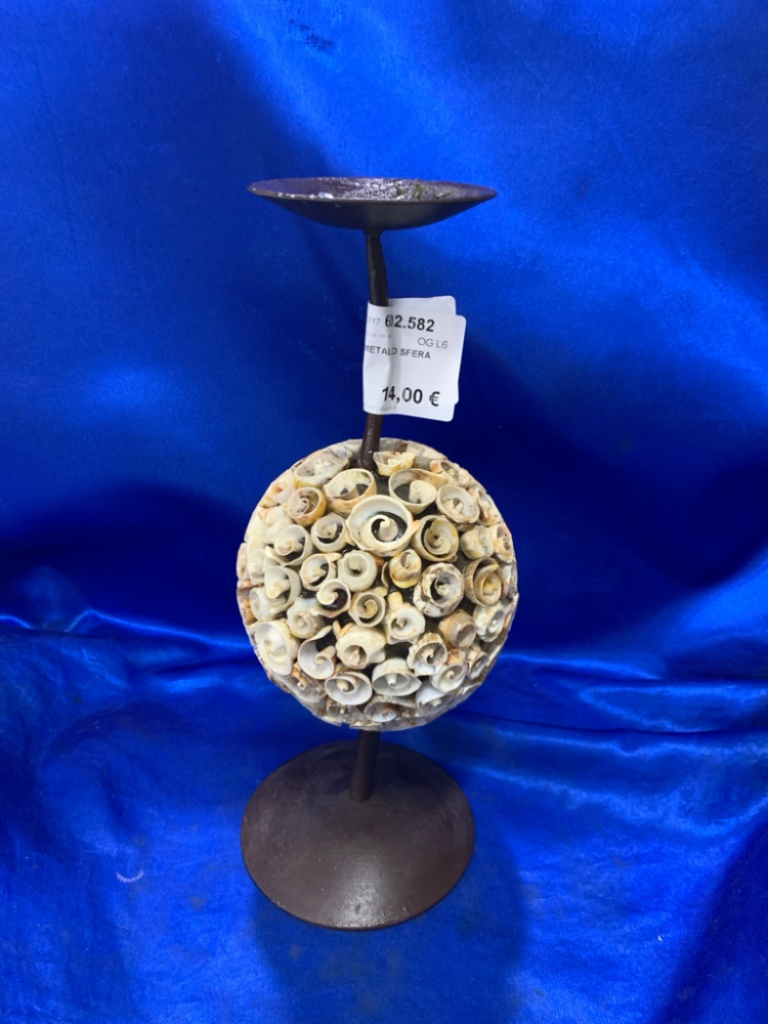 Mercatopoli PORTA CANDELA METALLO SFERA CONCHIGLIE W