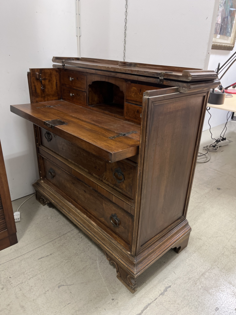 Mercatopoli Ribalta Con Cassetti In Legno Massello Intarsiato H 48x104x96 Cm