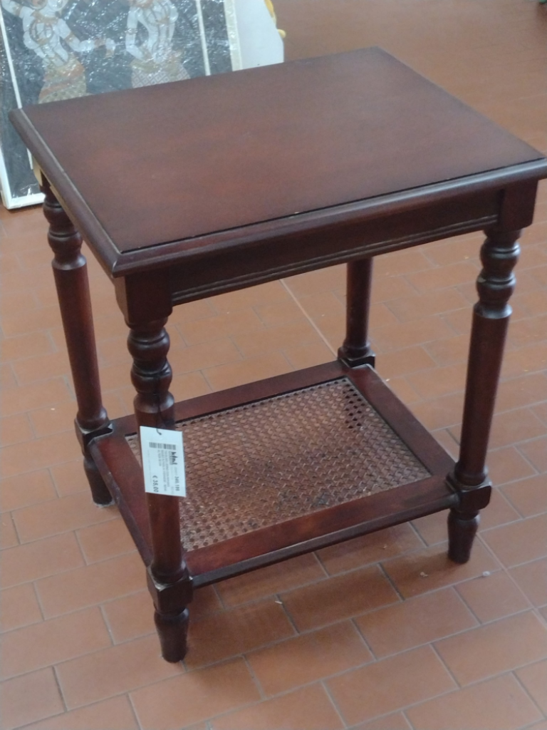 Mercatopoli Tavolino Legno Con Ripiano Basso In Paglia Viennese