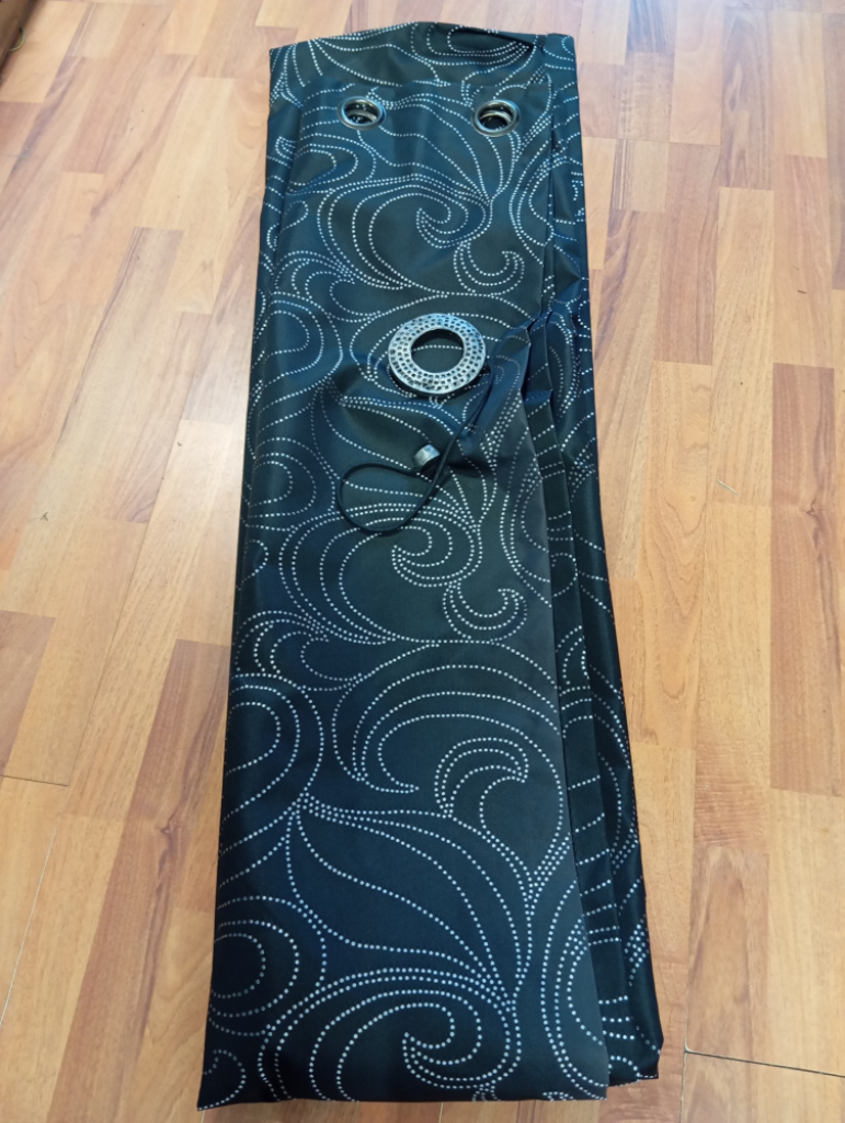 Mercatopoli Tendone Nero E Argento Con Reggitenda 1.30 X 2.60