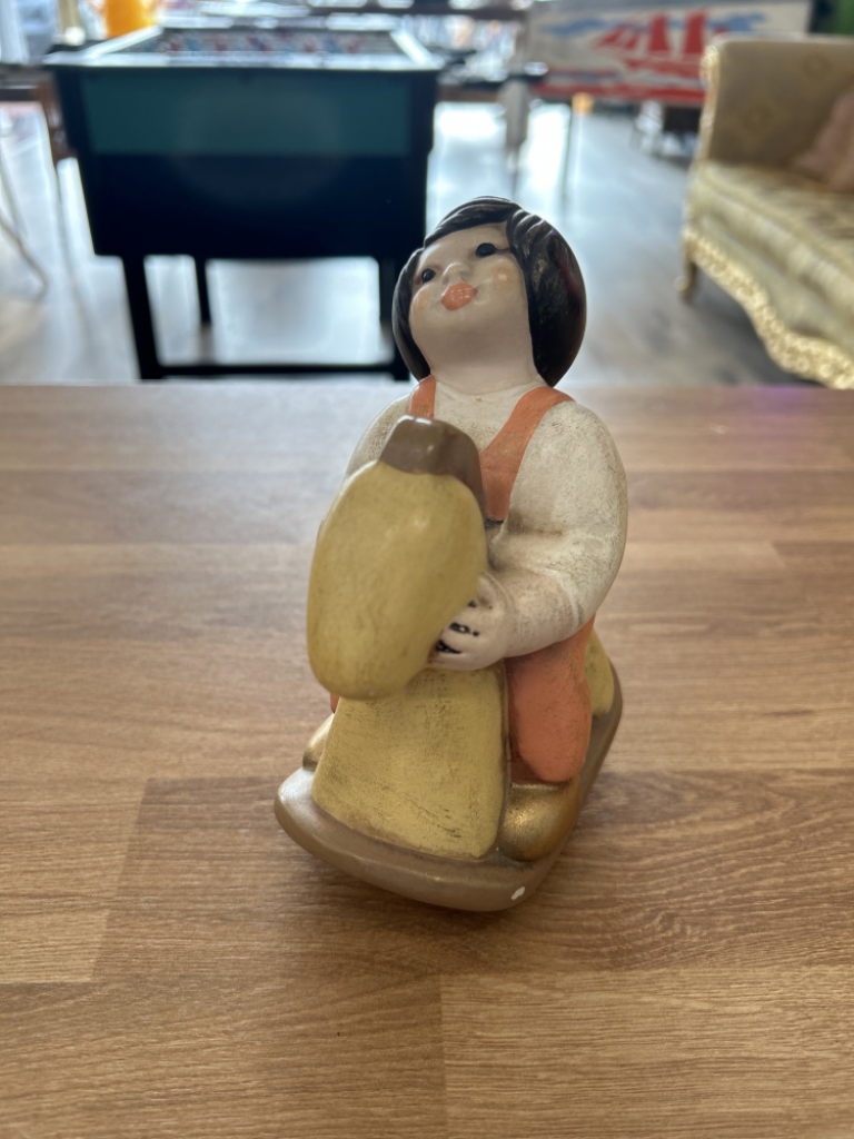 Mercatopoli Thun Bambina Su Cavalluccio Da Sistemare