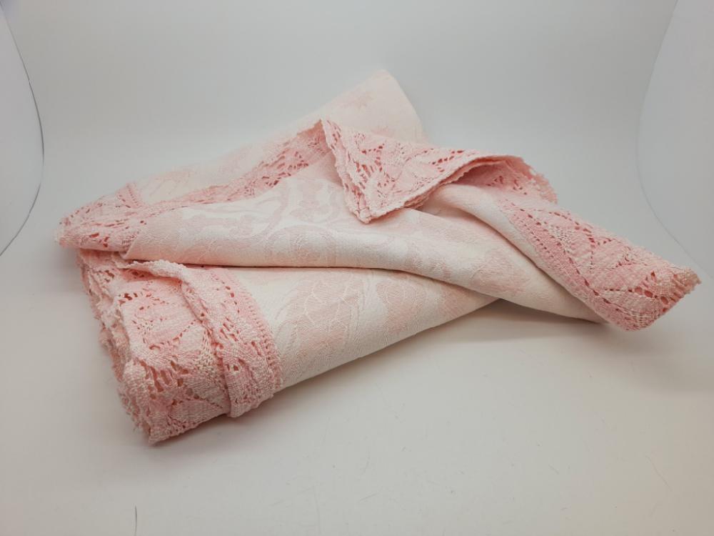 Mercatopoli Tovaglia Rettangolare Rosa Con Uncinetto