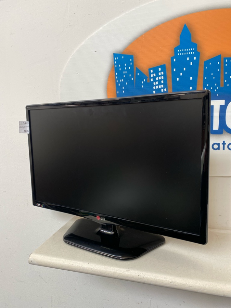 Mercatopoli Tv Led Lg Con Cavo Telecomando E Istruzioni 22 Pollici
