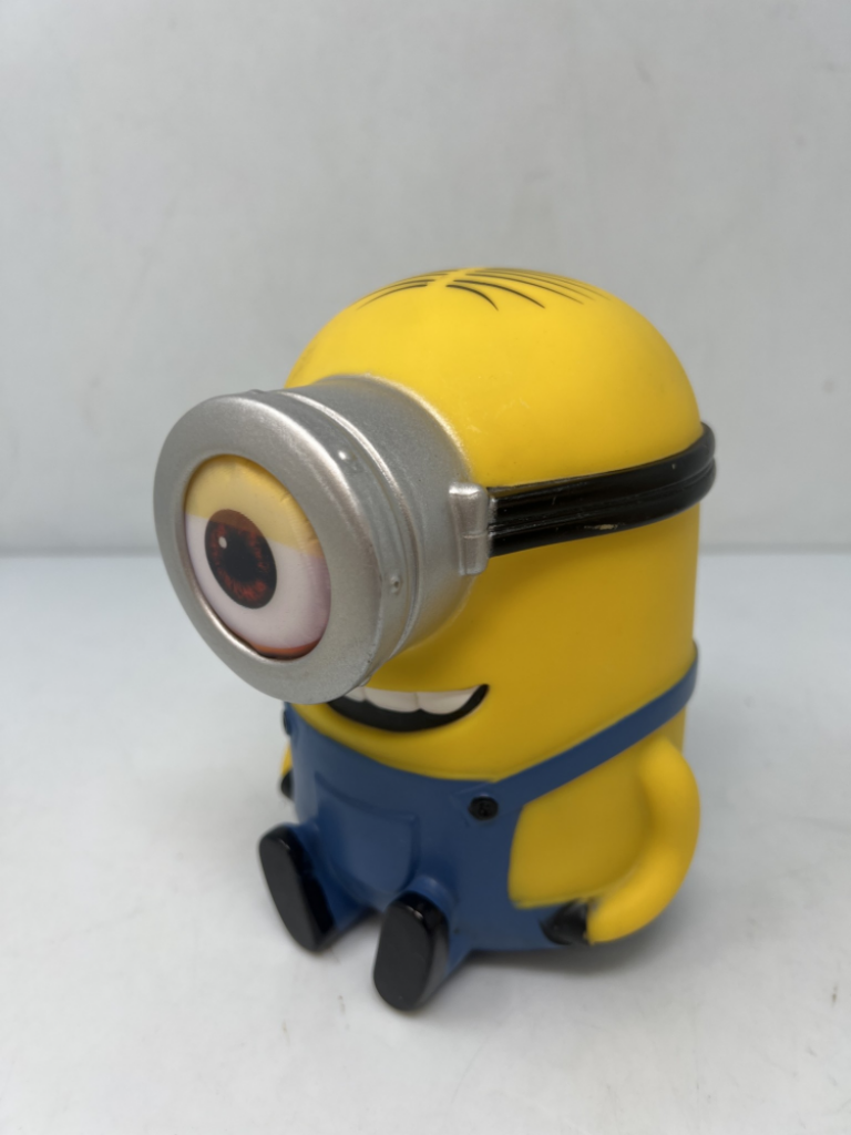 Mercatopoli Universal Studios Minion Salvadanaio 17 Cm