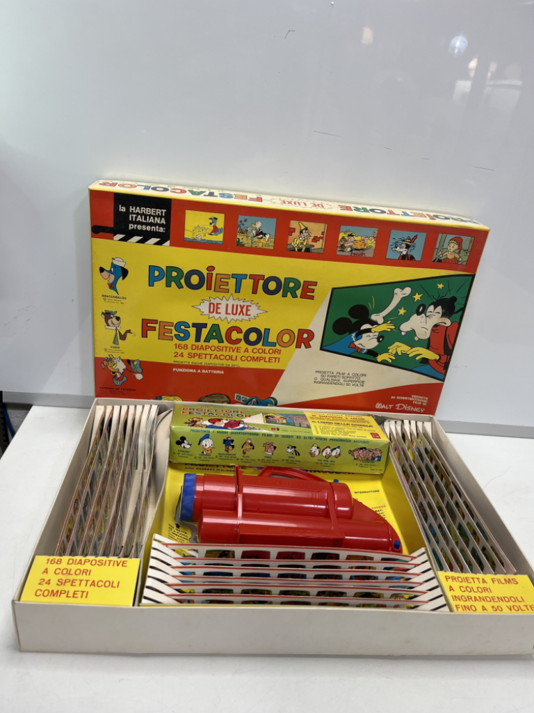 Mercatopoli Walt Disney Proiettore De Luxe Festacolor